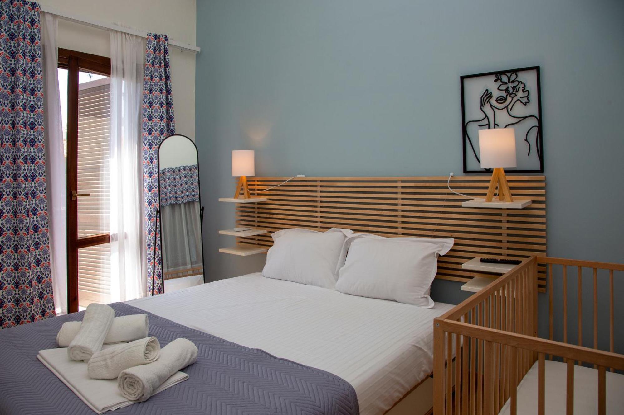 Theros Aegean Villa Nea Iraklitsa Екстериор снимка